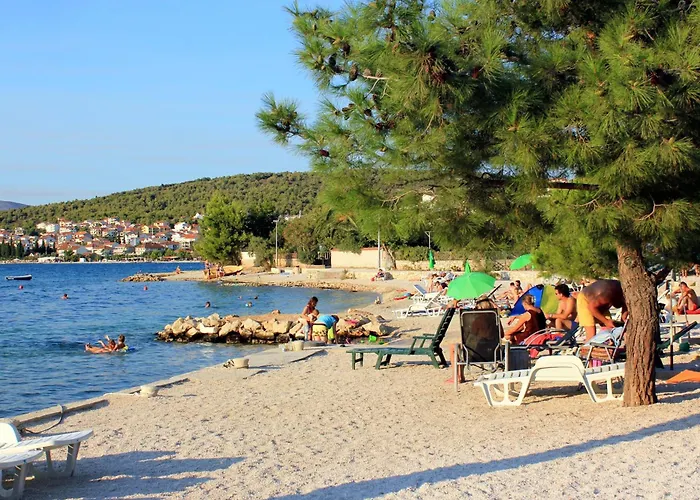 公寓 With Parking Space - 24605 特罗吉尔